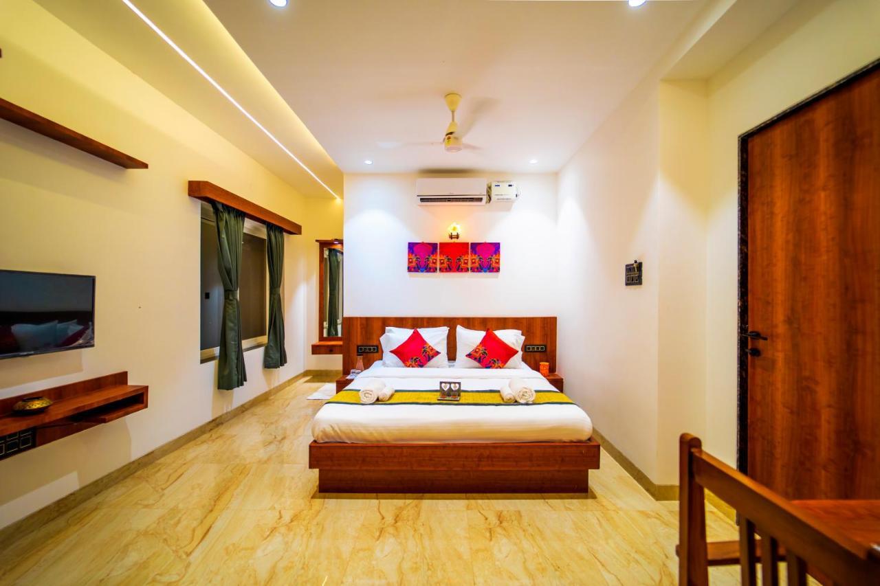 Canvasand By Eease Hospitality Otel Nagaon  Dış mekan fotoğraf