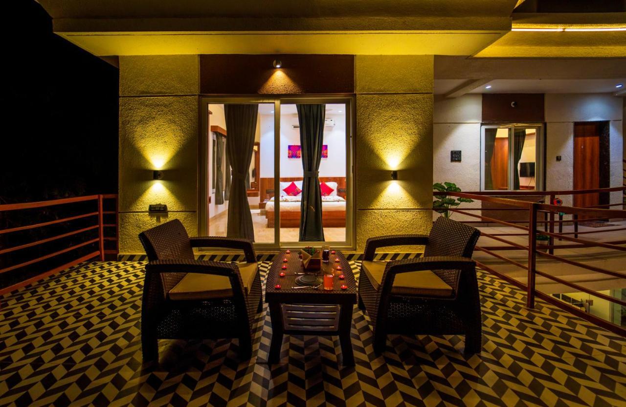 Canvasand By Eease Hospitality Otel Nagaon  Dış mekan fotoğraf